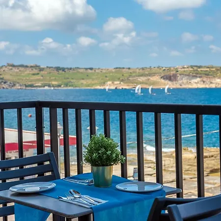 Islet Promenade With Hot Tub And Panoramic Sea Views By Getawaysmalta Apartment St. Paul's Bay