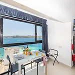 Islet Promenade - With Hot Tub And Panoramic Sea Views By Getawaysmalta Apartment 4*
