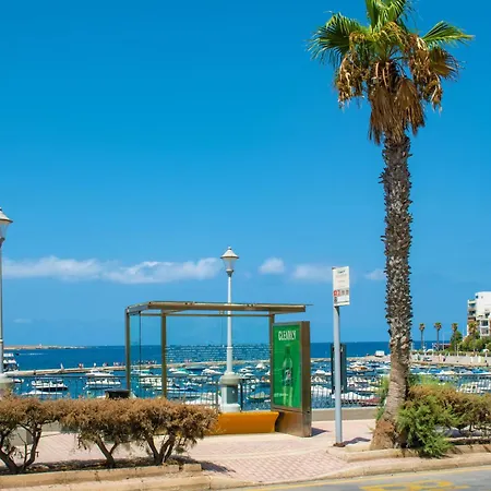 Islet Promenade - With Hot Tub And Panoramic Sea Views By Getawaysmalta Apartment 4*