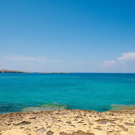 Islet Promenade - With Hot Tub And Panoramic Sea Views By Getawaysmalta 4*